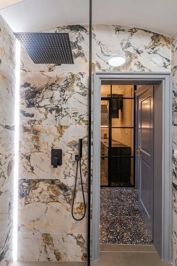 Apartment Emperor Castle View Suite Prague