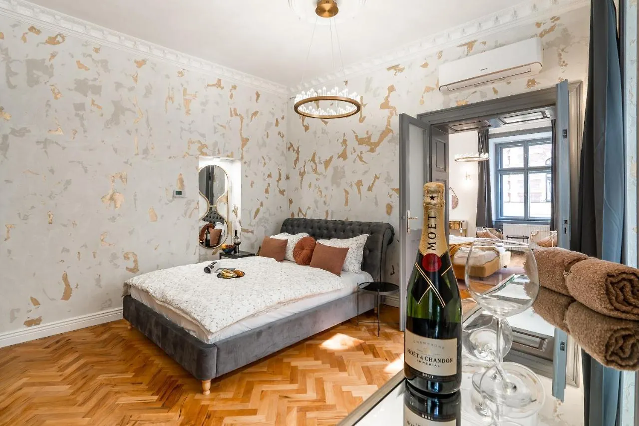 Apartmán Emperor Castle View Suite Praha Česká republika